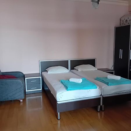 באטומי Apartment Chavchavadze 21 מראה חיצוני תמונה